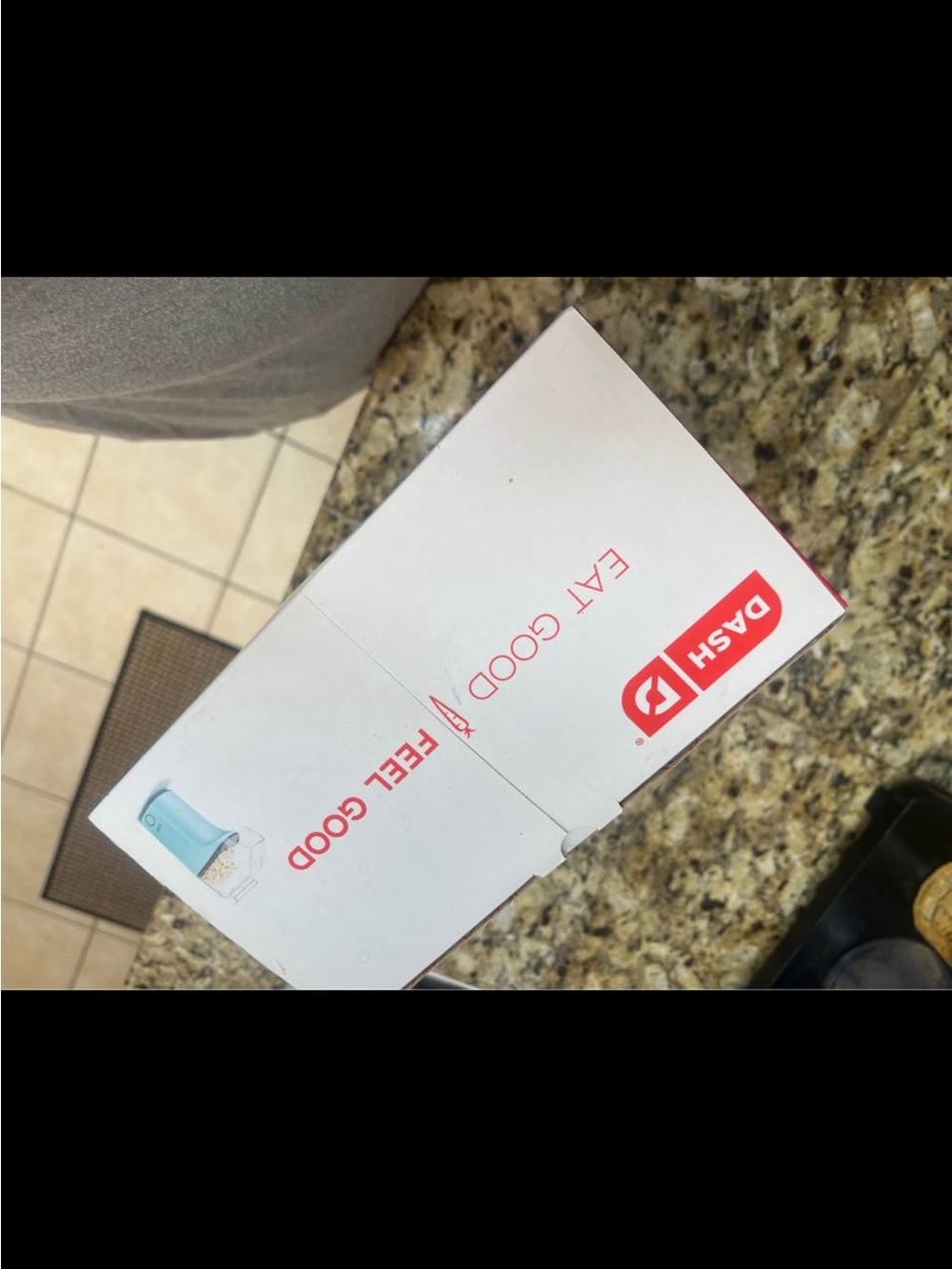 DASH Fresh Pop Hot Air Popcorn Maker - Aqua - Picture 2 of 2